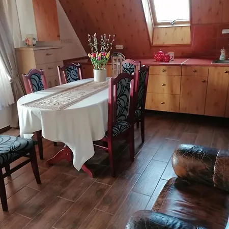 Lilu * Felsotarkany